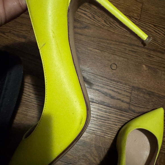 Valentino rockstud heels. Yellow/lime neon - Picture 9 of 13